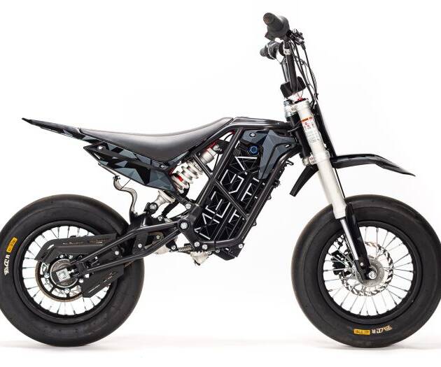 EBOX Megalith Graphics