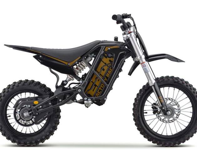 V2 Graphics Black